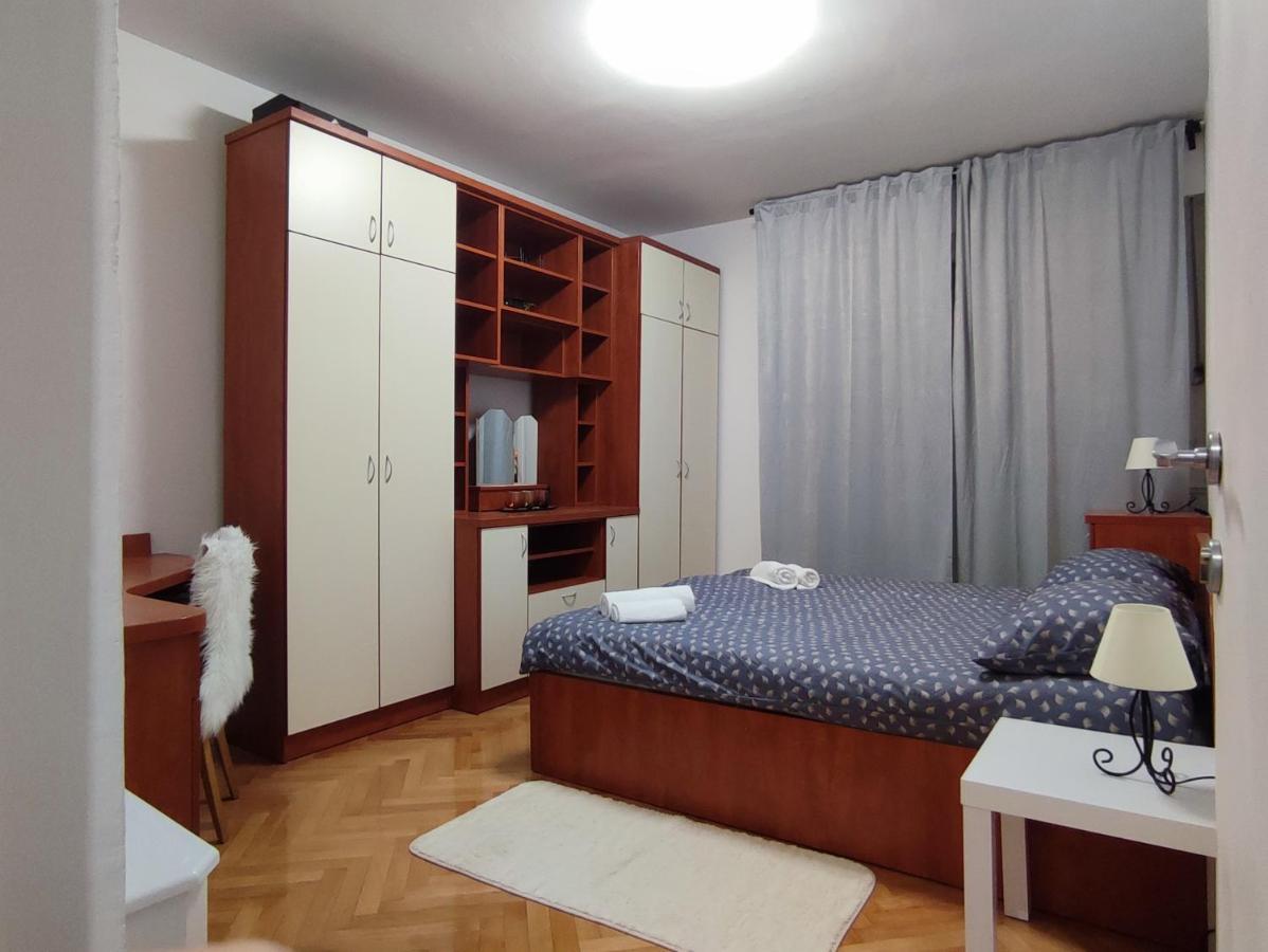 Apartman Ivan Appartement Kaštela Buitenkant foto